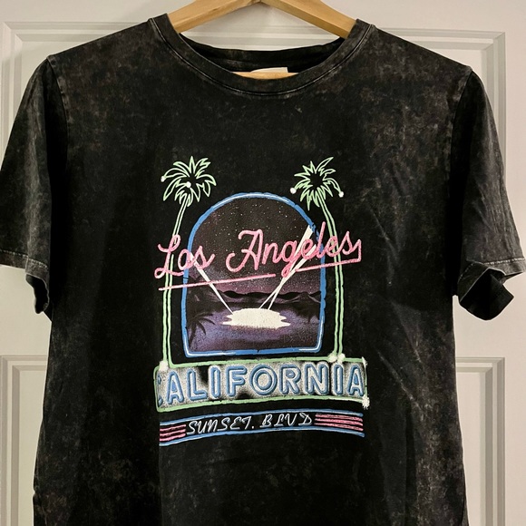 Sezane Tee - Picture 1 of 3